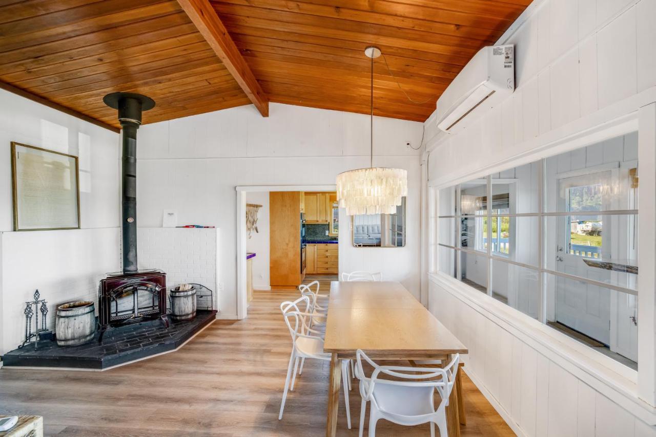 Cape Meares Beach Getaway المظهر الخارجي الصورة