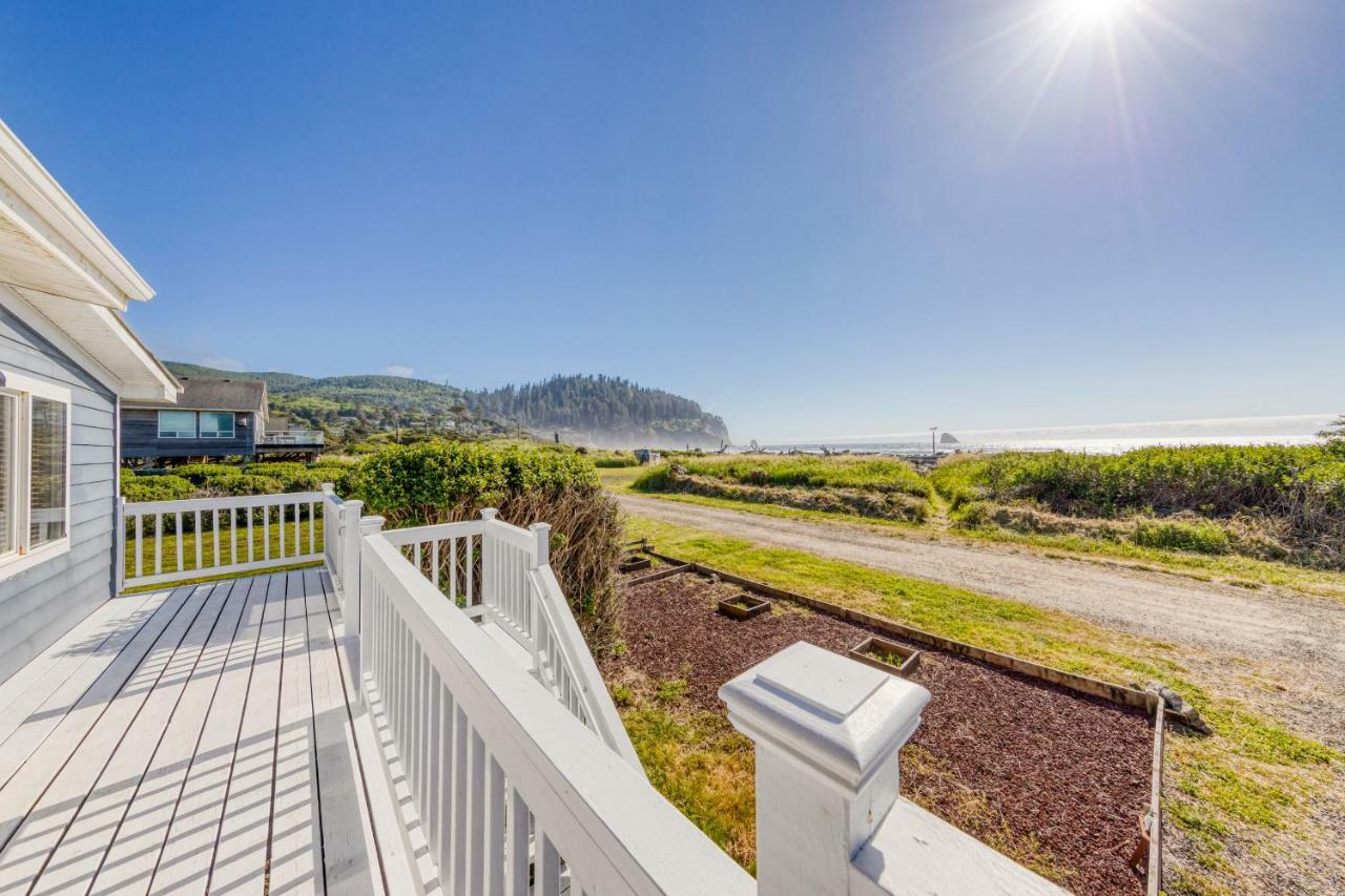 Cape Meares Beach Getaway المظهر الخارجي الصورة